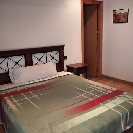 Casa Rural Borrenes Las Medulas מראה חיצוני תמונה